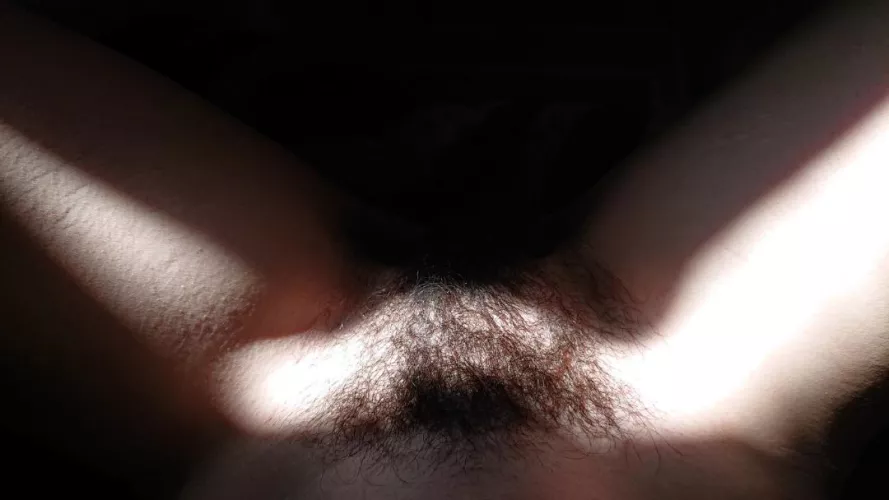 slightly sun-kissed pussy, just [F]or you! ☀ |20| *EXPLICIT ADULT CONTENT*