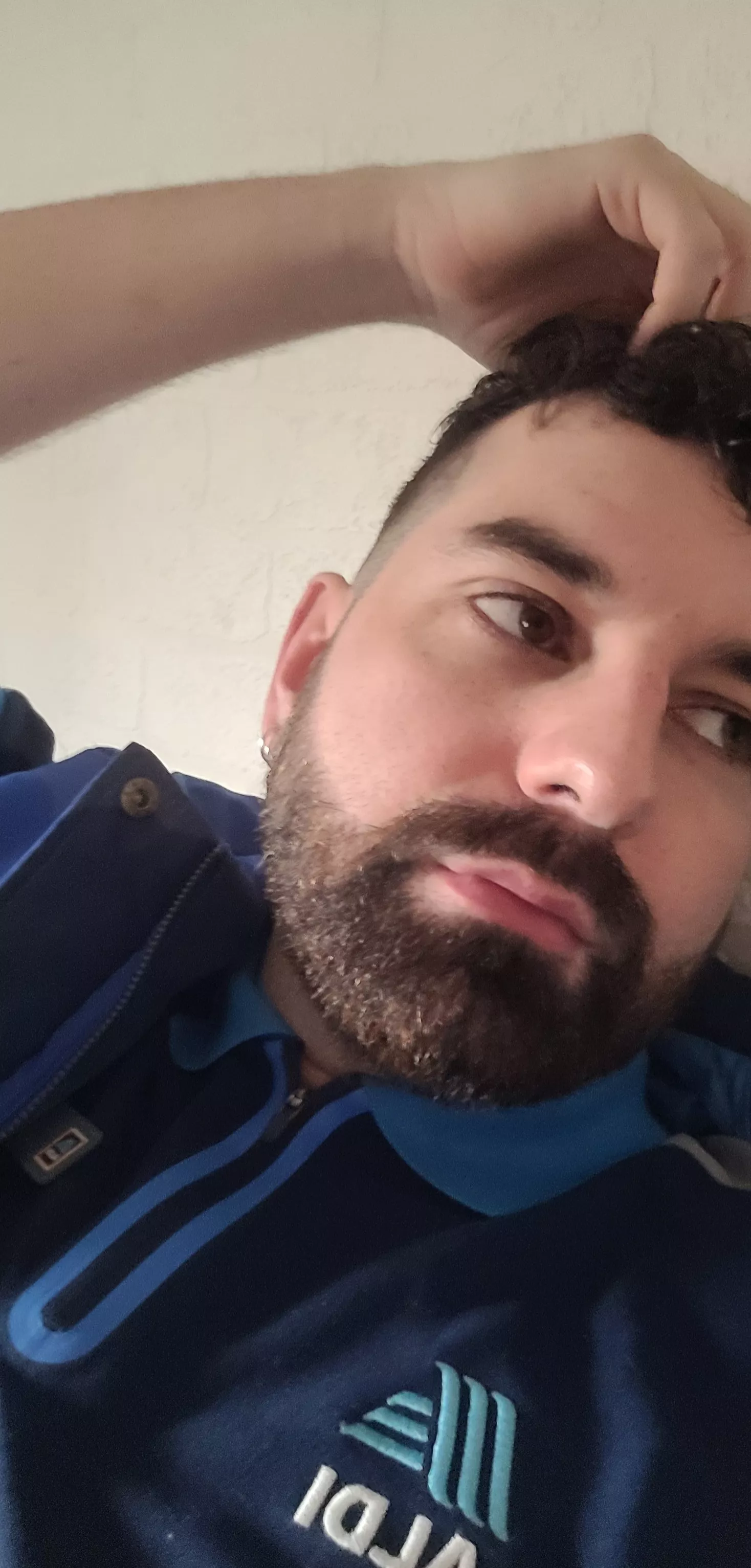 slowly giving up on guys, anyone wanna play Mario Kart after work? 😌