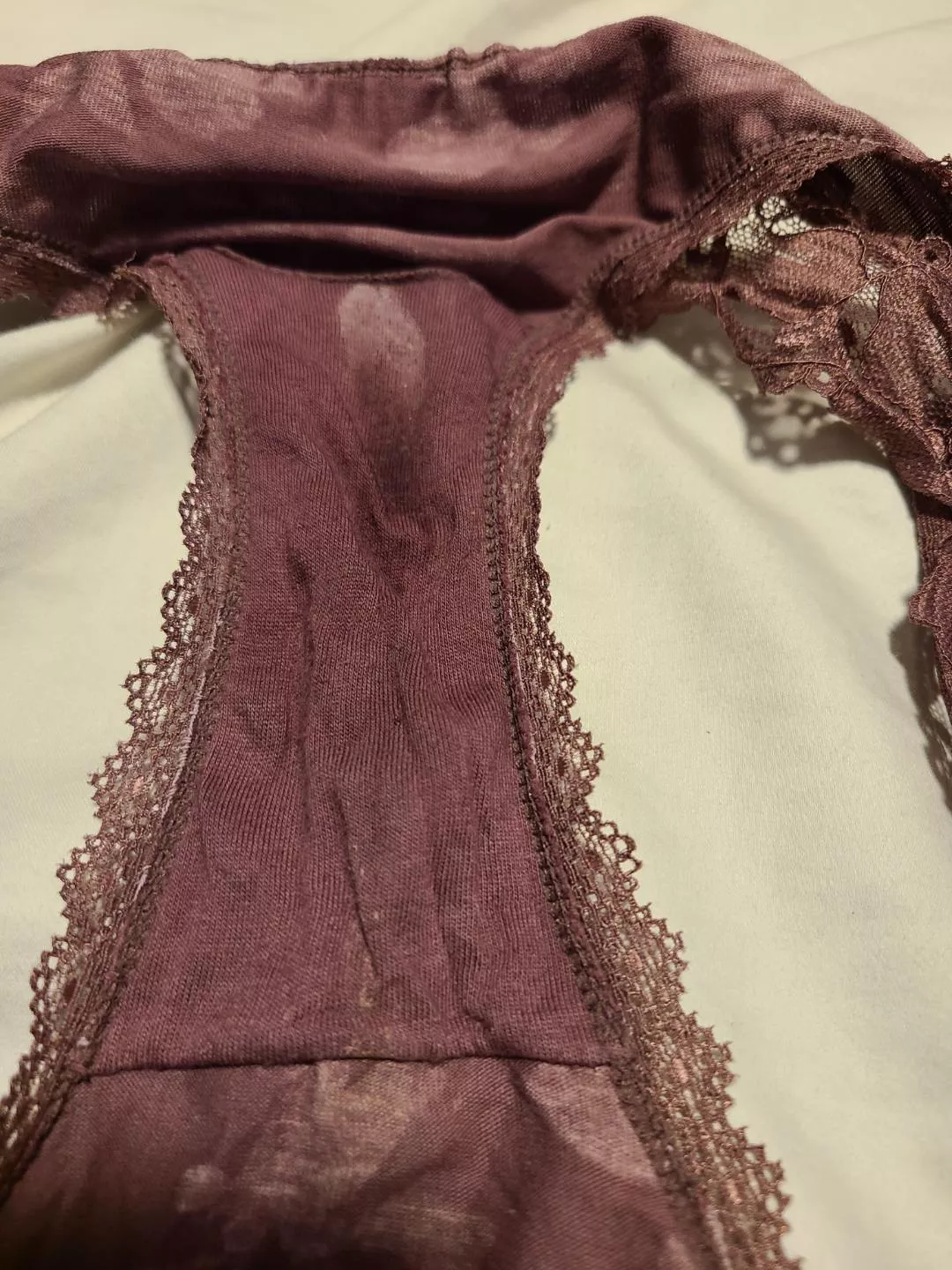 Small little pussy stain on these panties, and they smell perfect 😊