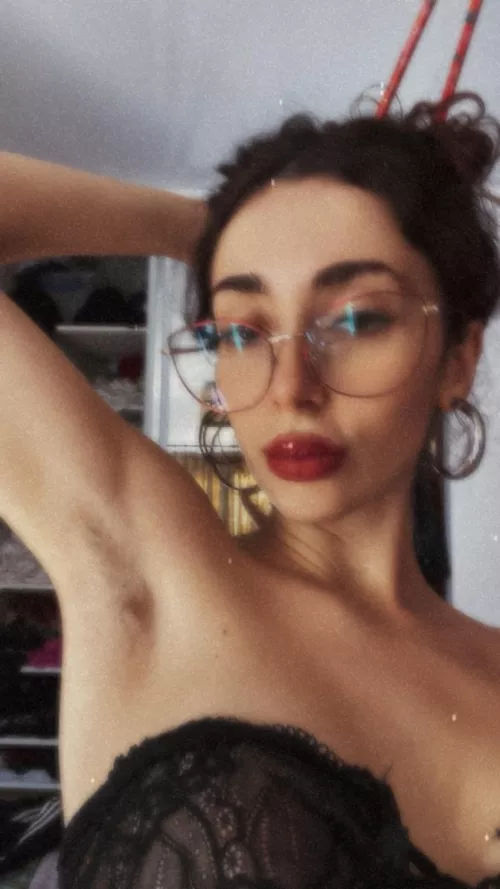 smell lick and swalow👅💦😈🥵