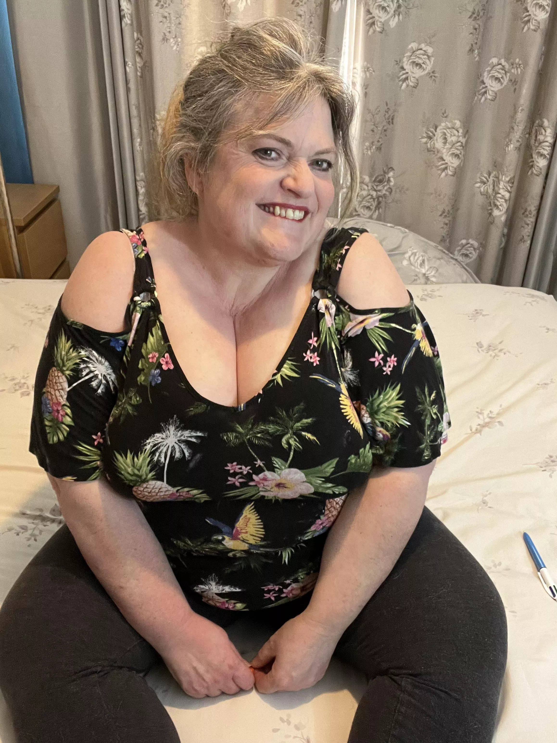 Smiles make your heart sing xx