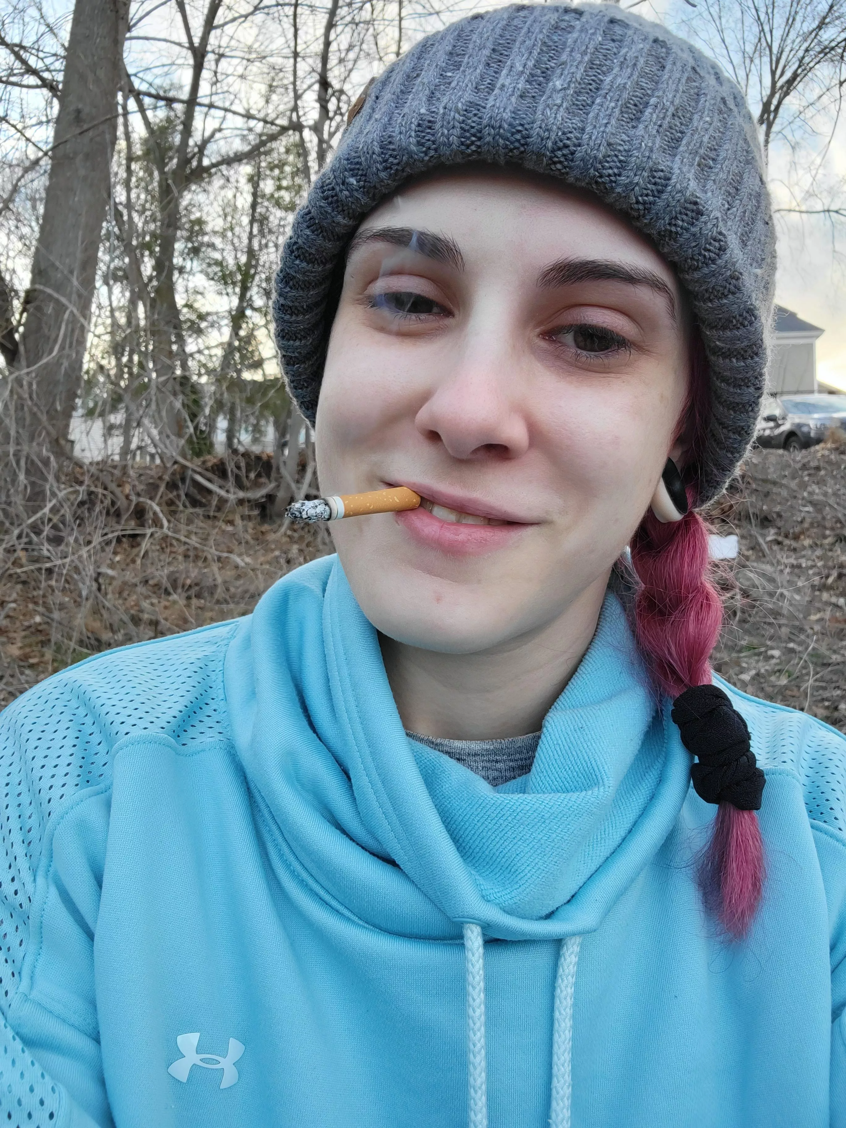 smoooooke break 😁