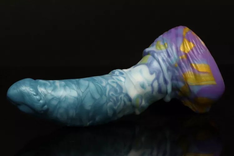 Snagged this interesting Echo!! :}