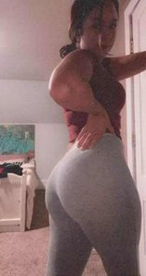 sn@p jess.spencer66 if you want to be my worthless cucky. first like gets a reward :**!