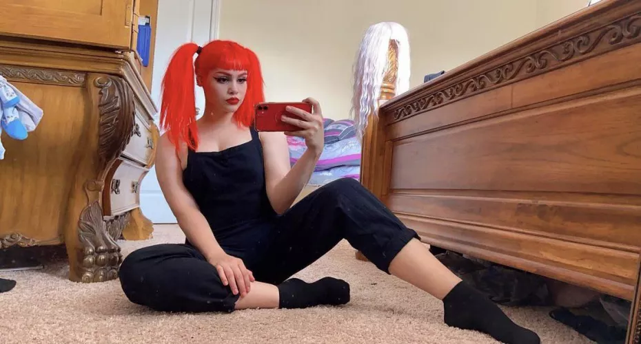 so bored 😭 but feeling cute !