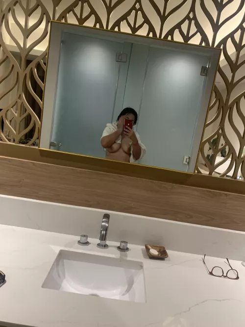 So [f]uckin sleeepyyy