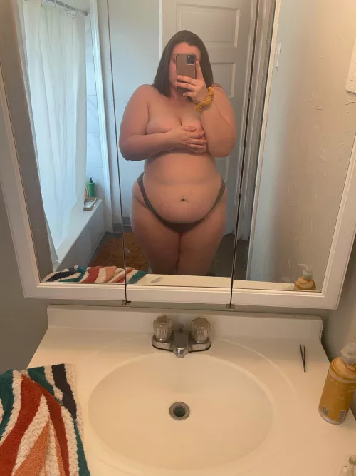 Soft belly for a soft slow morning 💜