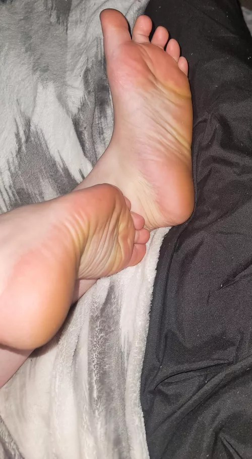 soles after dark 🔥