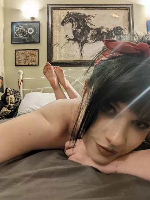 Soles in the pose has got to be the best way to do a foot pic. Would you agree?