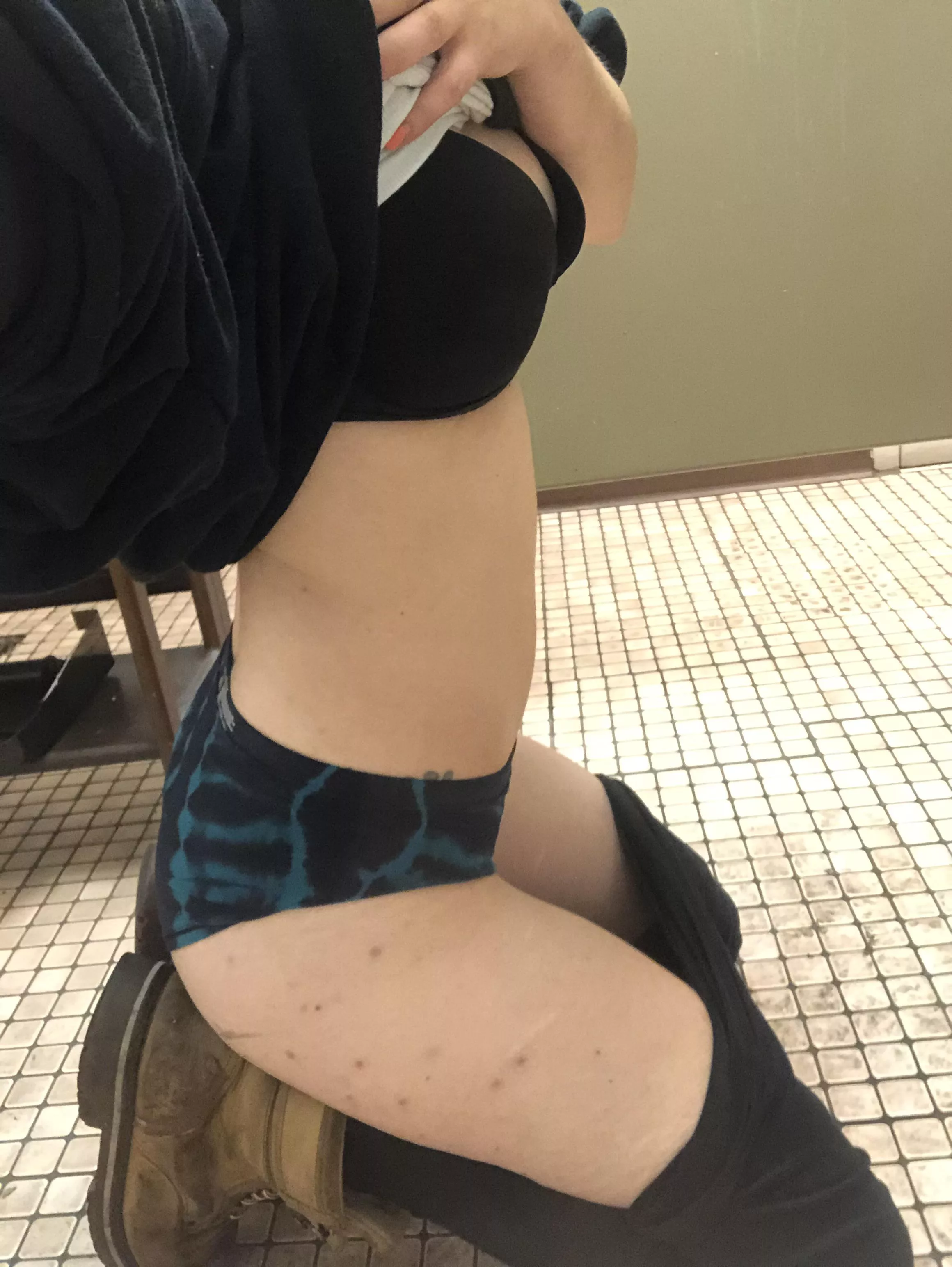 Some bathroom fun 😋