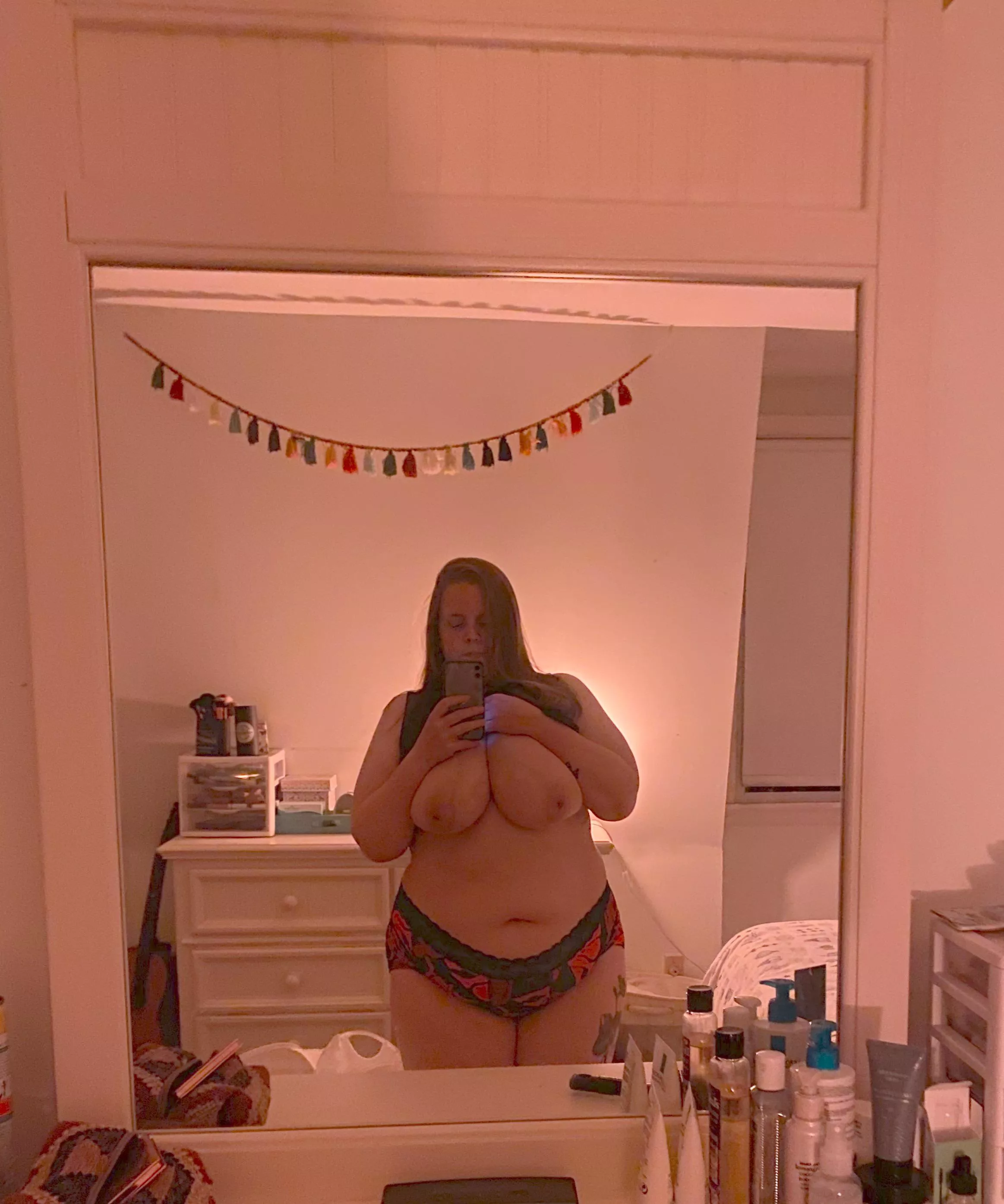 some belly for the late night crowd 😘