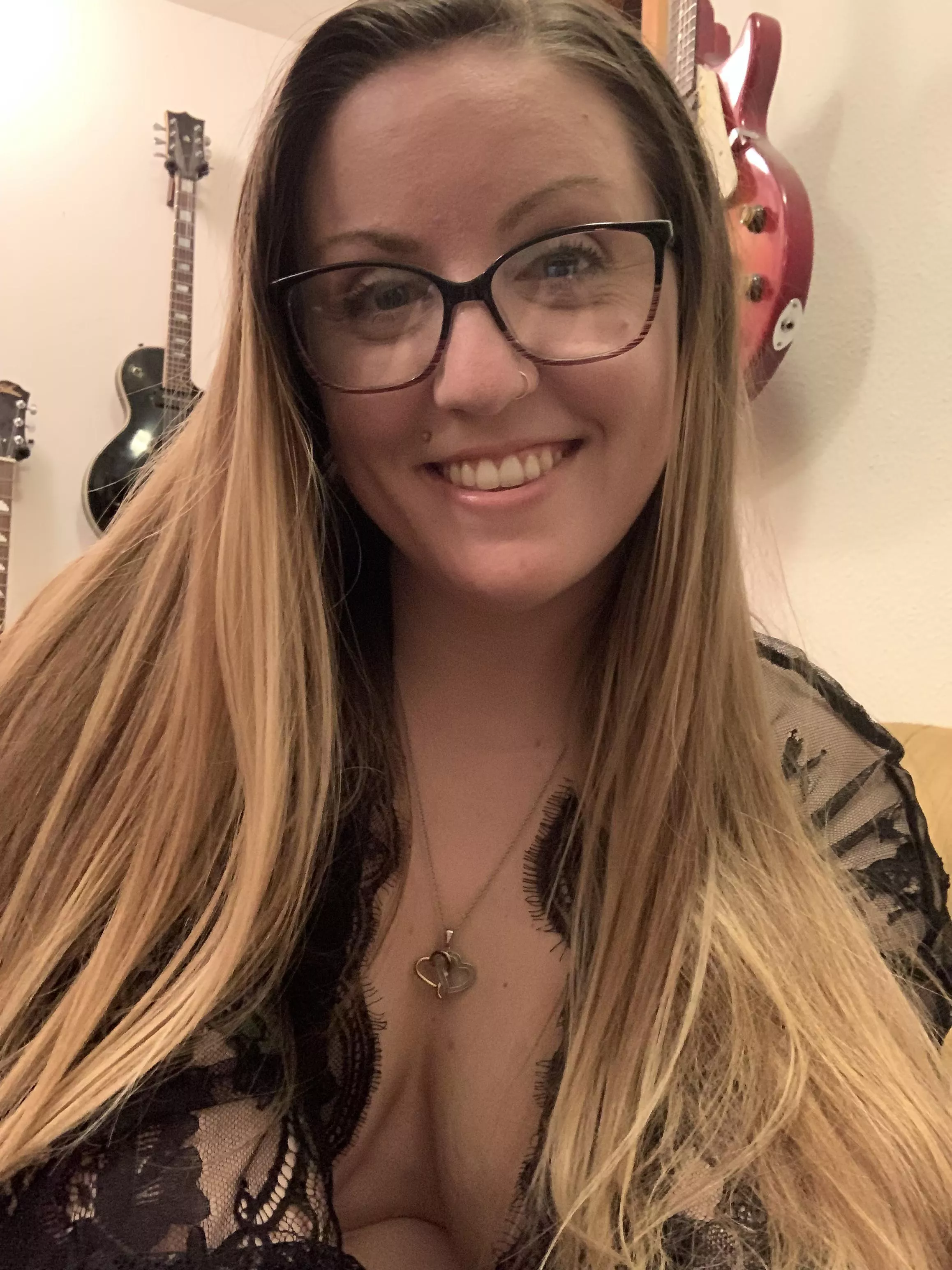 🎶 Some people call it a one night stand but we can call it paradise! 🎶