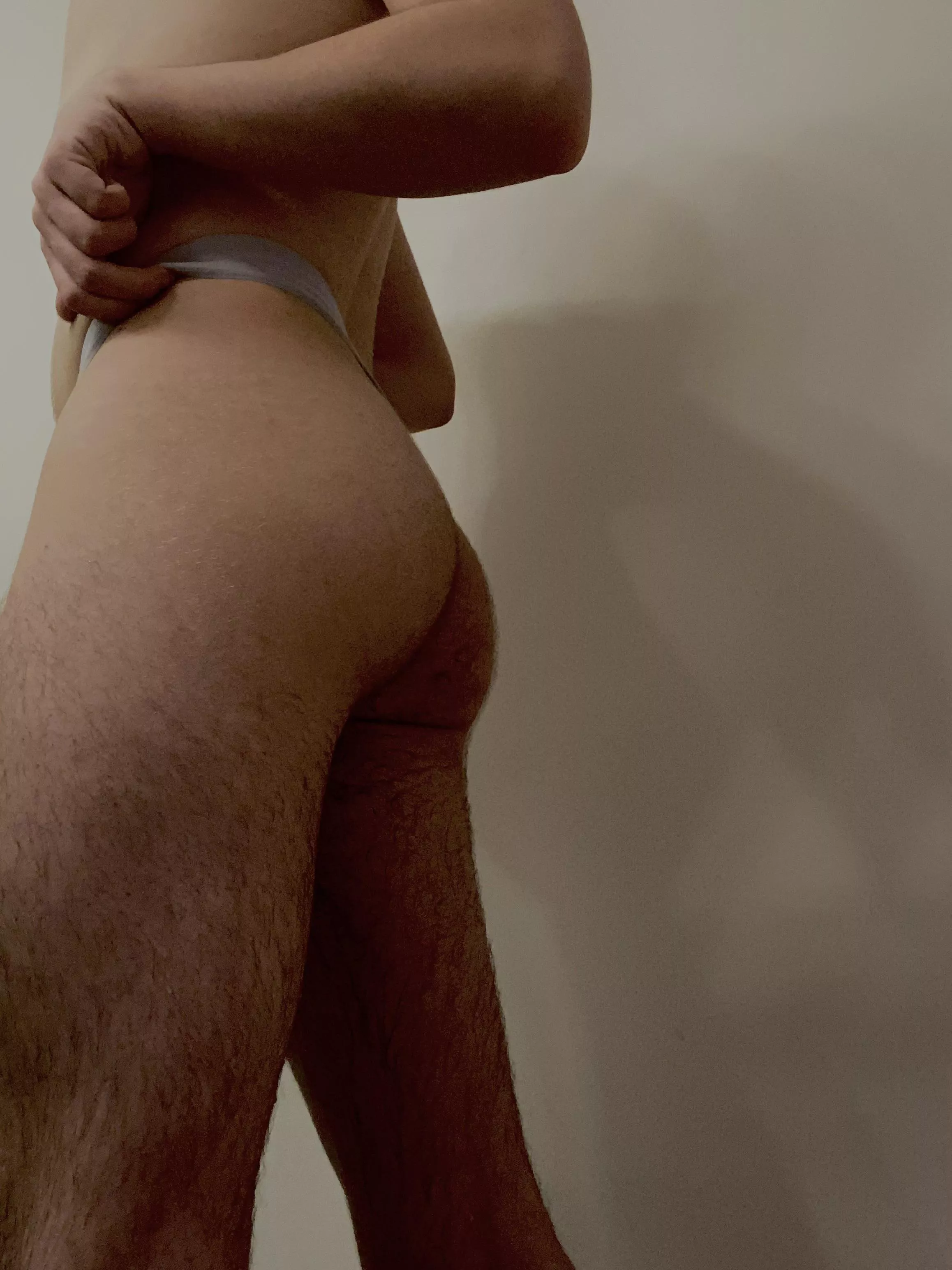 Someone dmed me and requested an ass pic so here we go 🍑💦