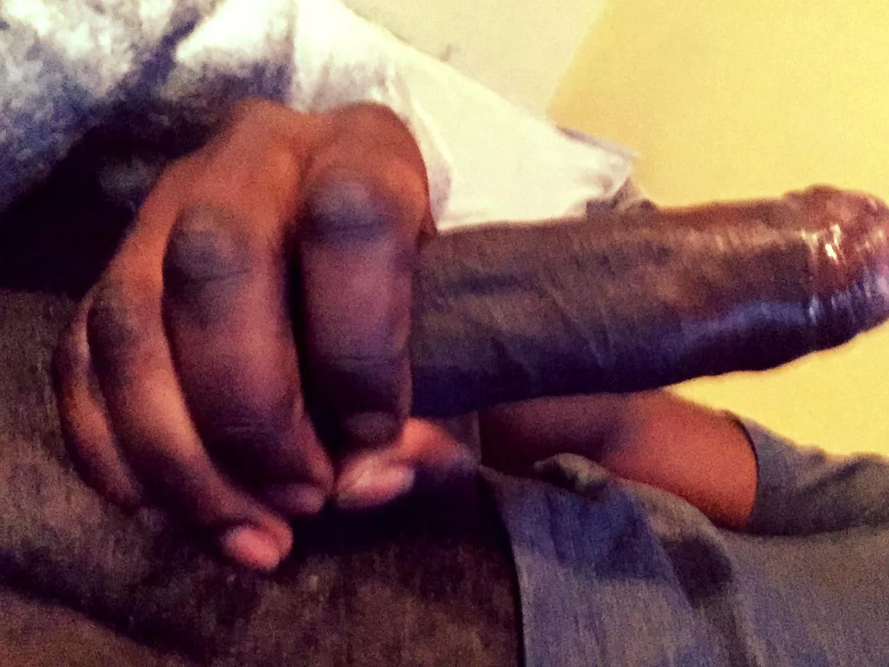 Someone help me sleep😉