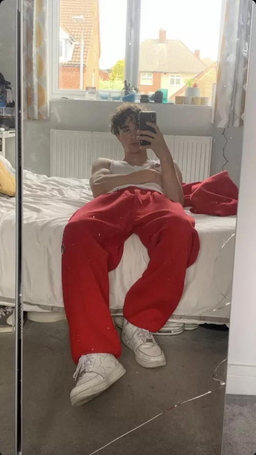 Someone suck me already 🙄