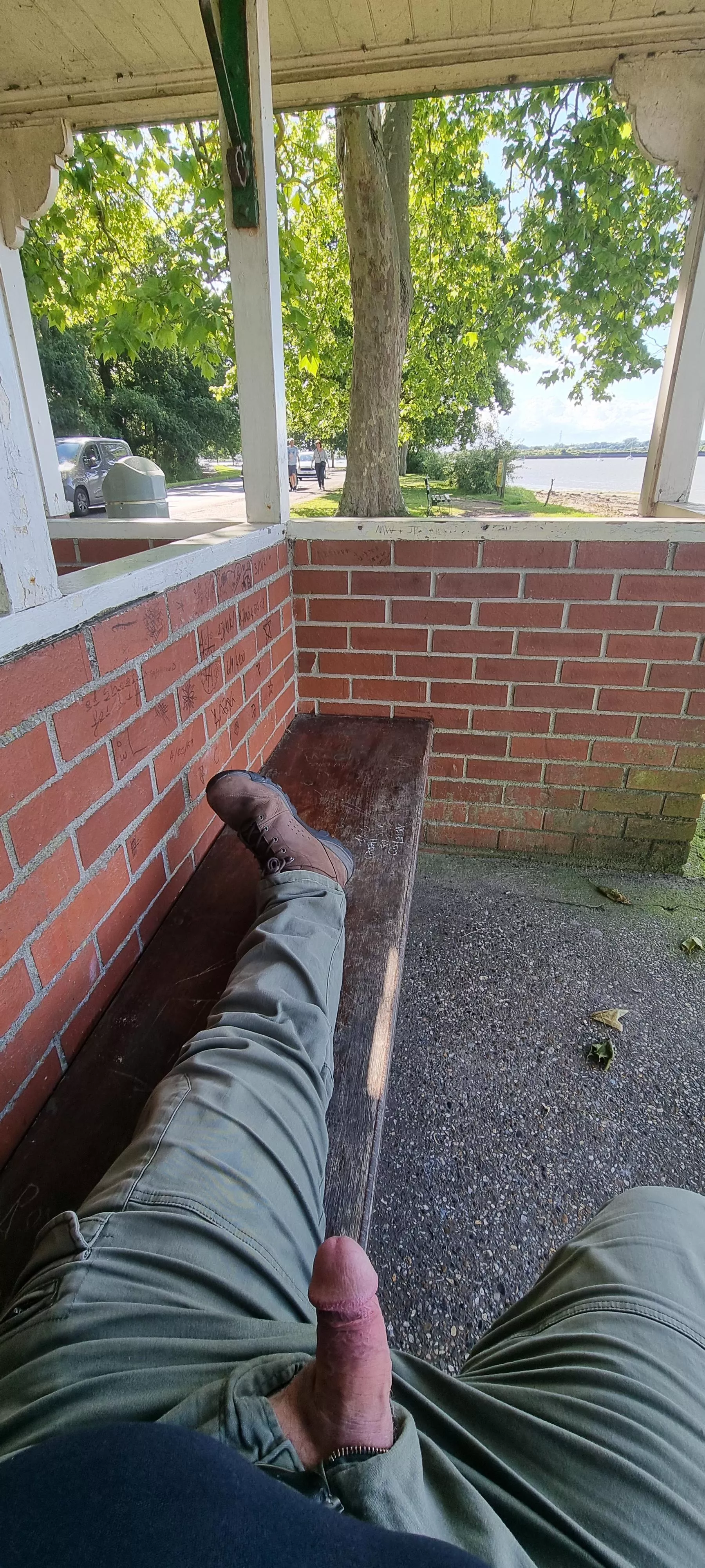 someone's coming 😁