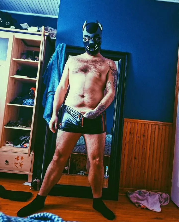 Sorry about the mess, I was distracted