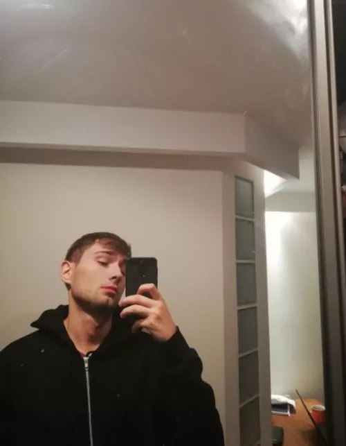 sorry for dirty mirror 😅