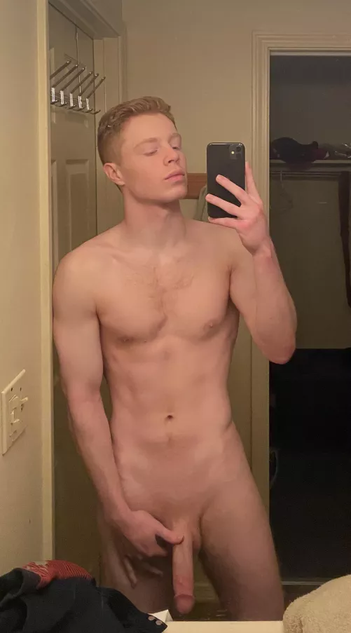 Spent the night at a friends and got really horny before my shower.