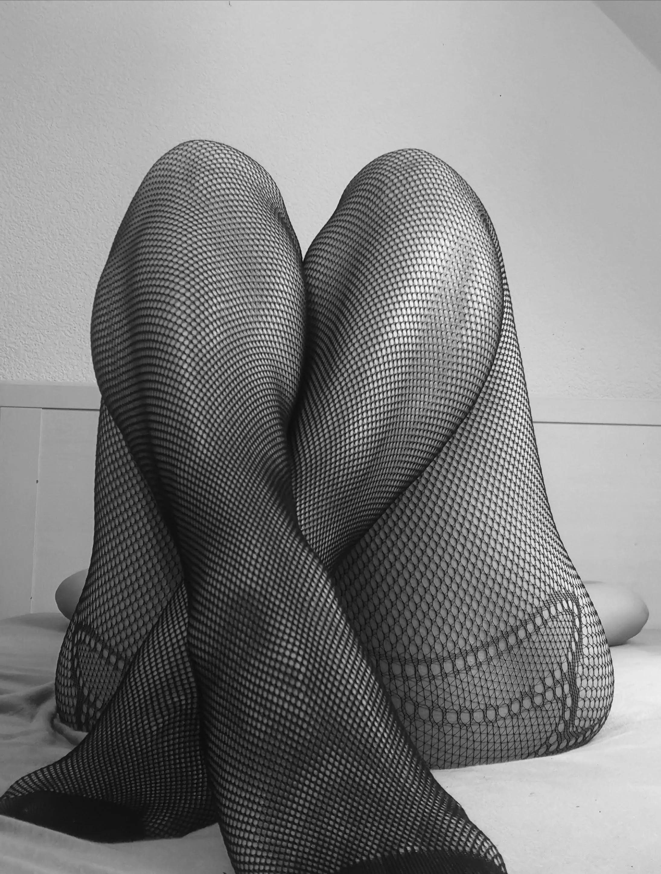 Spread my legs 😈💦