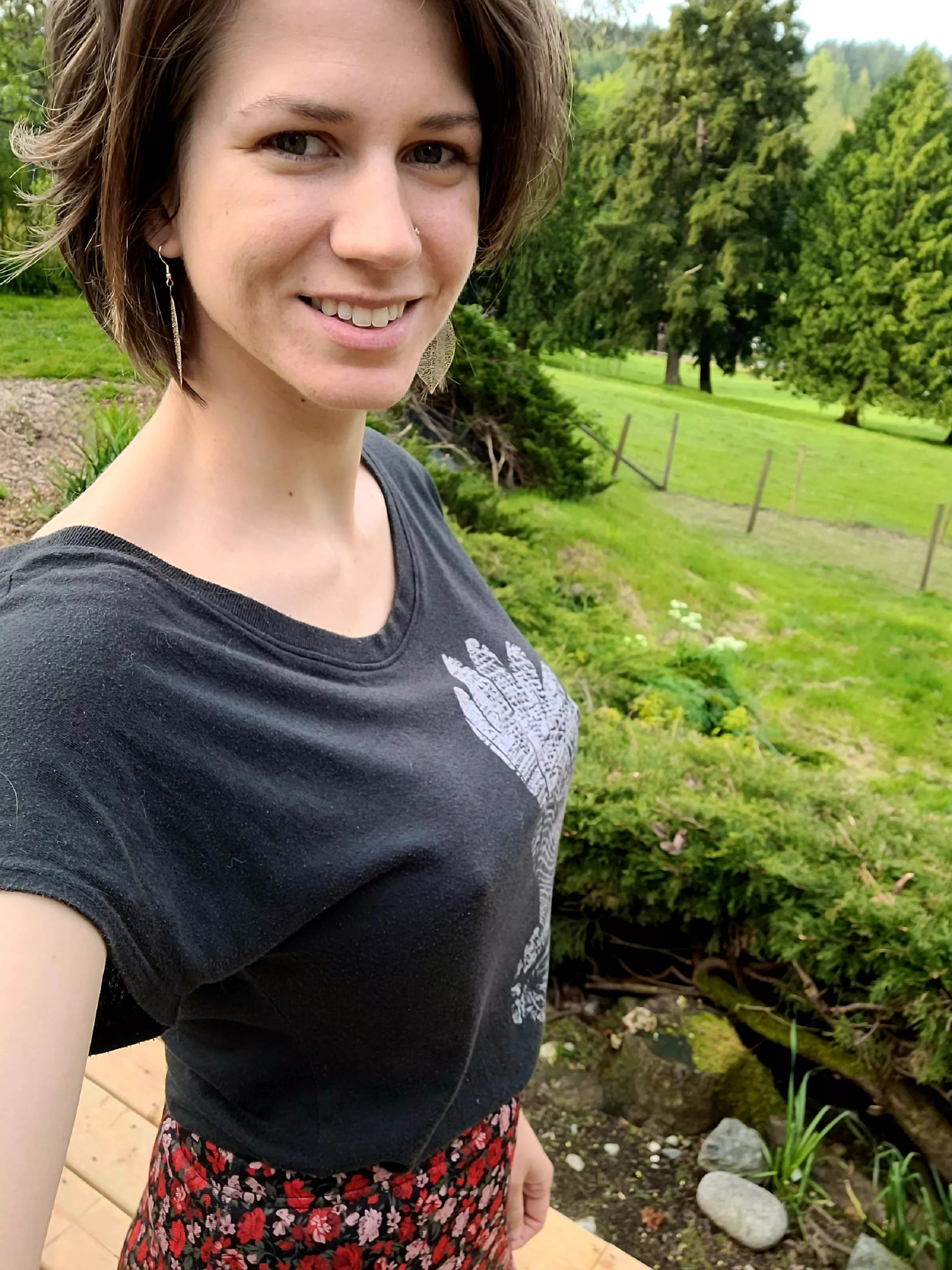 Spring is in the air, let me put your dick in the air too