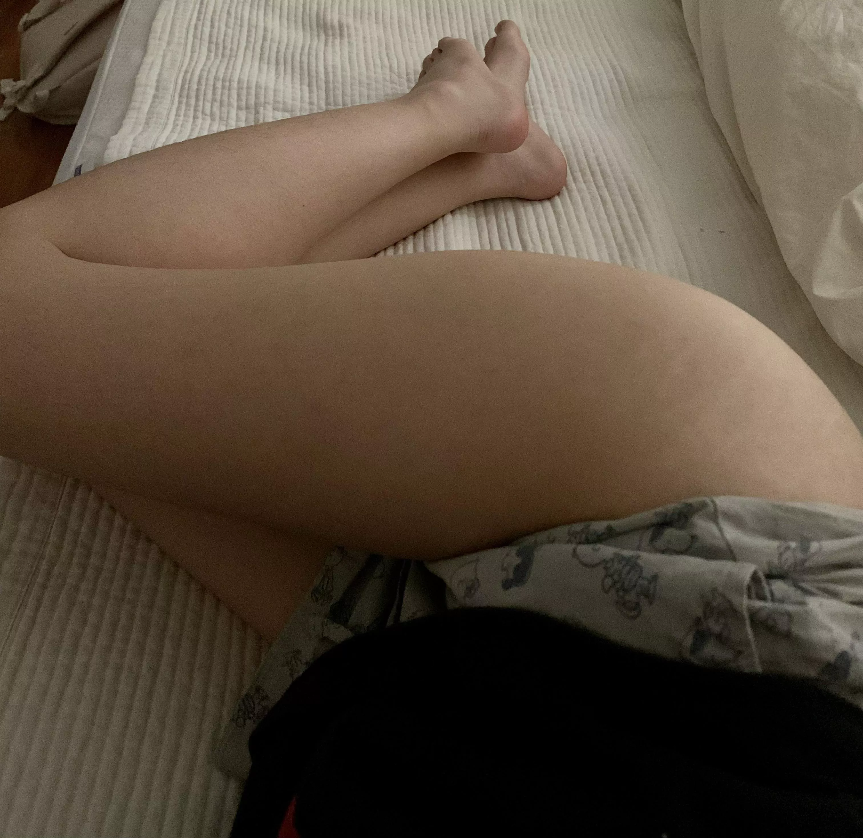 Squeeze me like a stress ball💞