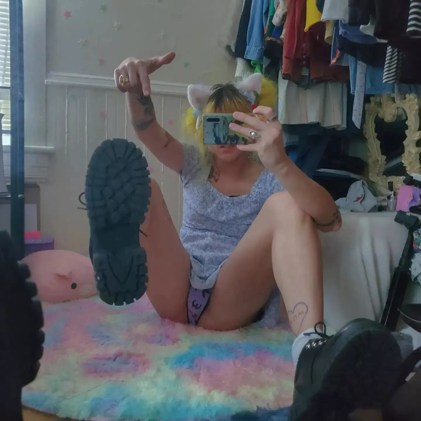 start with my shoe soles! start with my shoe soles!