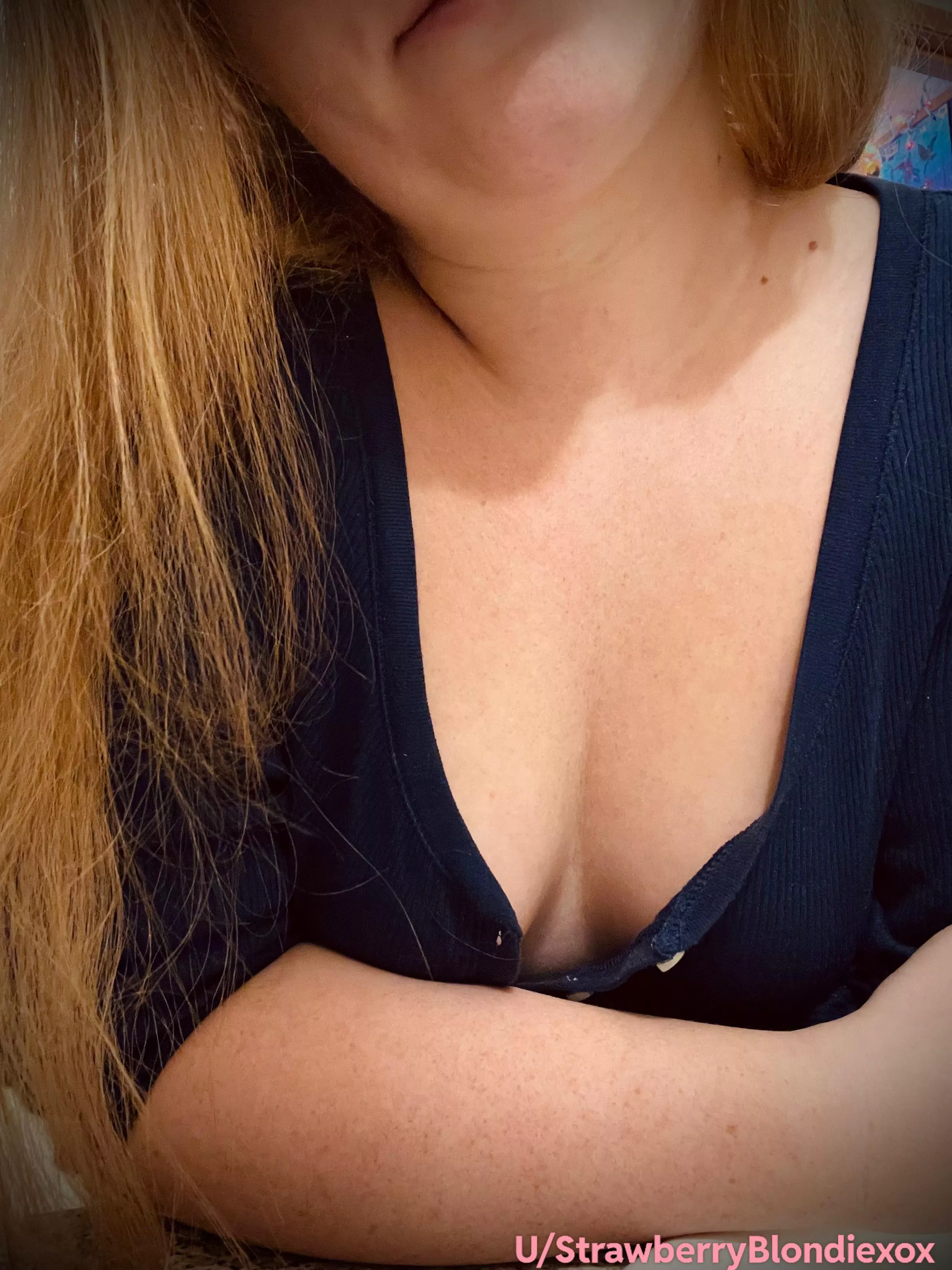 Strawberry Blonde With Freckles For Days! 🍓🤤