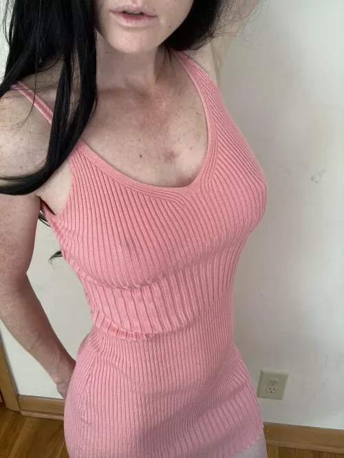 “Strength” is the longest English word that contains only one vowel.