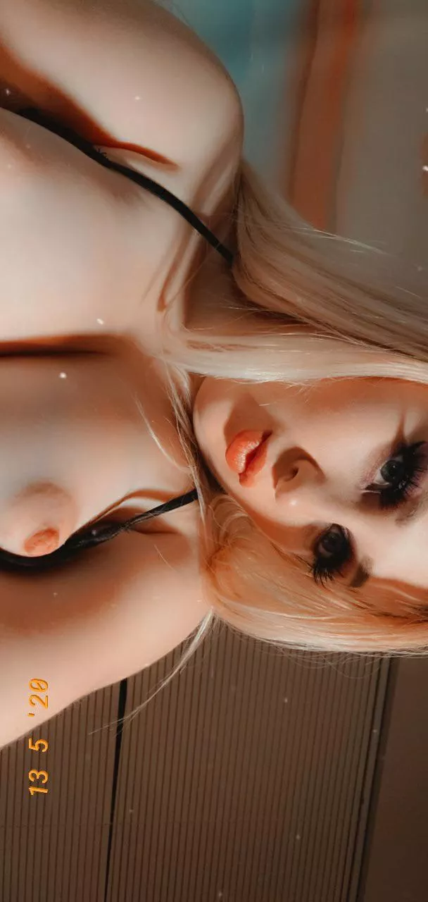 Suck on it please 🤤