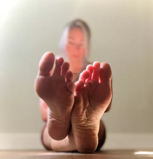 Sun rays N’ feet ;)