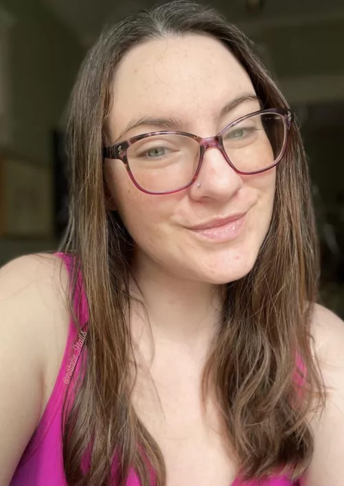 Super new, kinda nervous! Free OF link and giveaway in comments 🥰