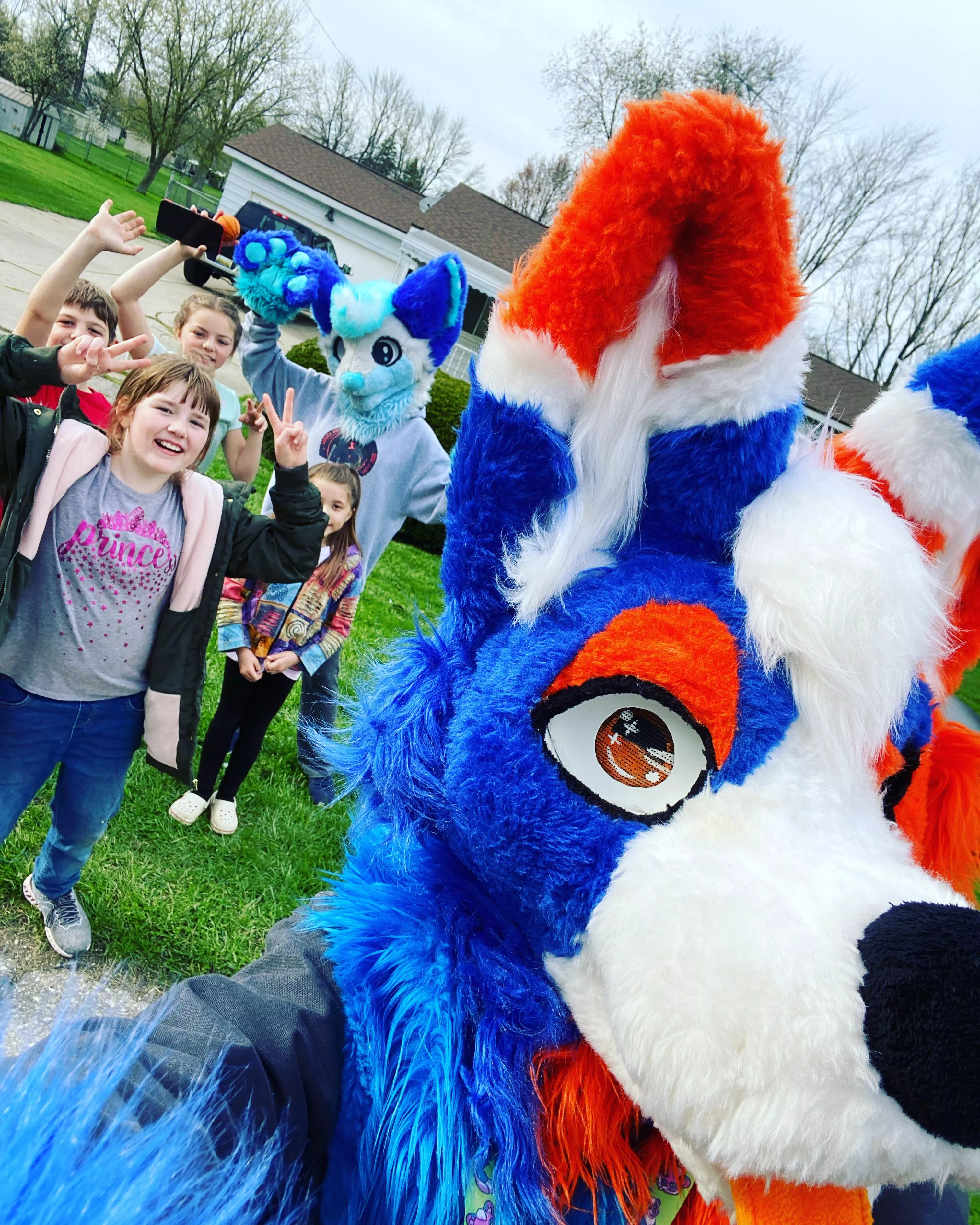 Surprising The Local Kids! 🥰🧡💙