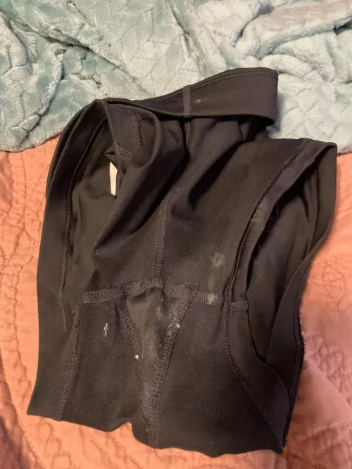 Sweaty Spandex 🤤🤤