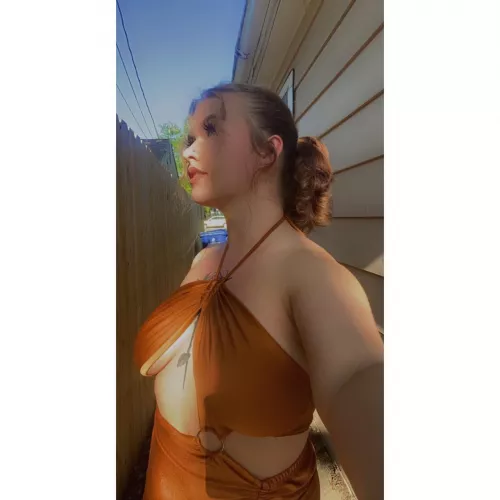 take my dress off.. 💋