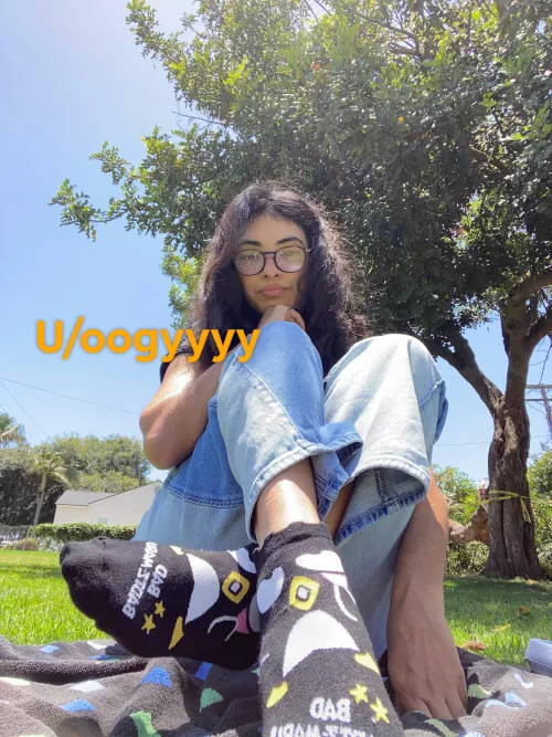 Take them off with your mouth.