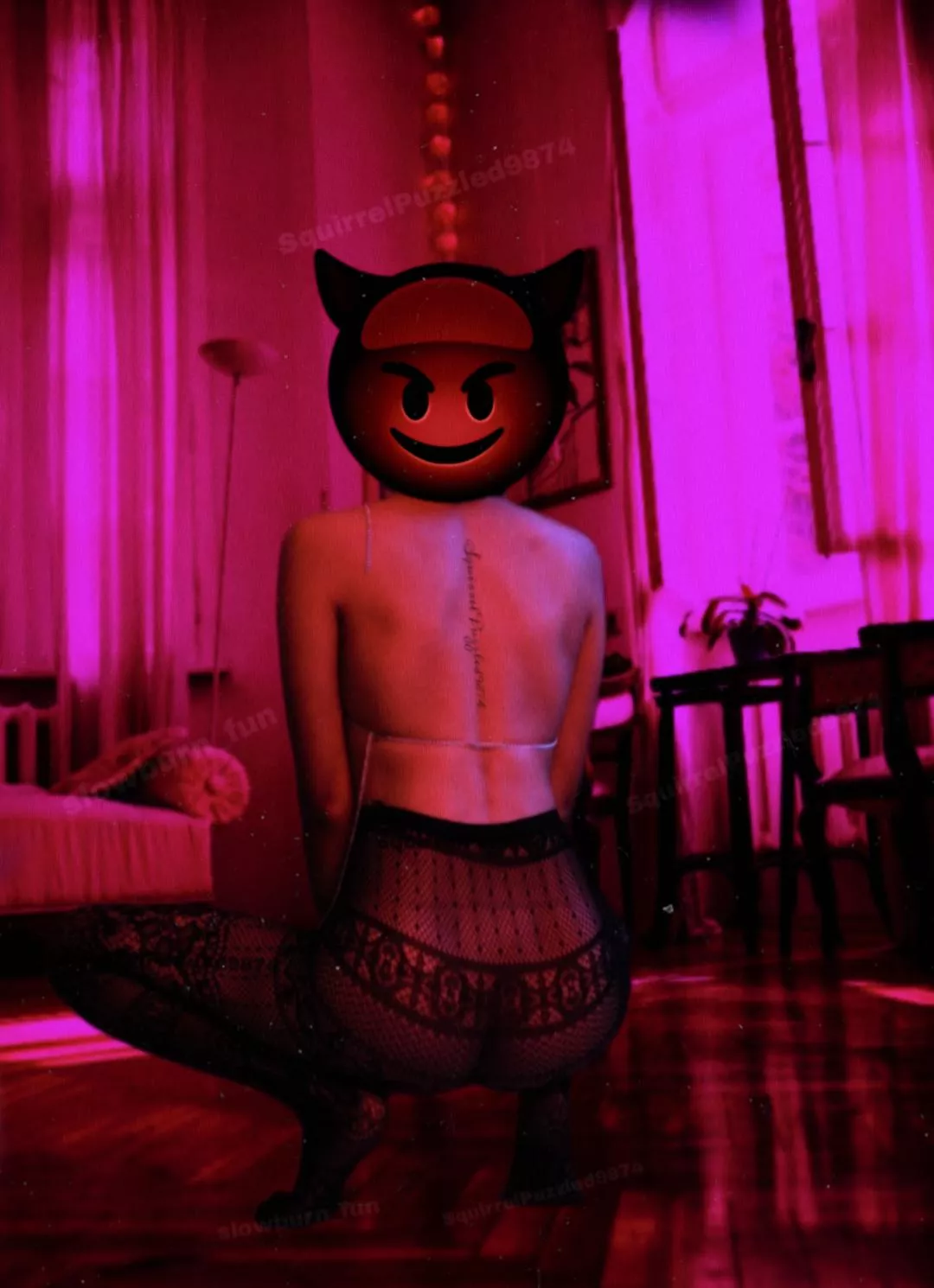 talk to me (F)27 ... feeling hot and I m bored. (DM) only