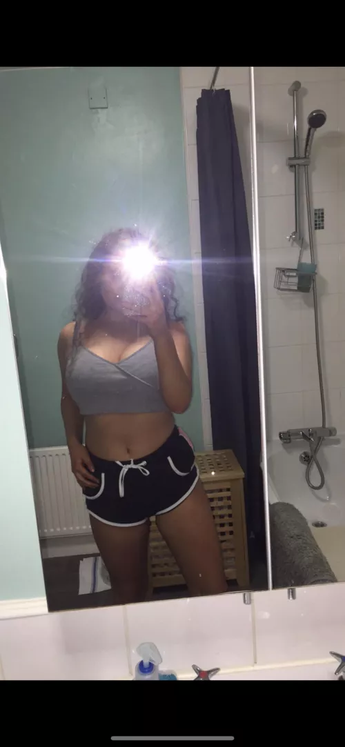 tell me how you’d fuck the living shit out of my cousin (19) and how you’d degrade her and use her. No limits