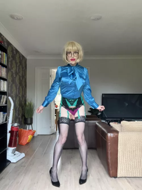 Tell me what a dumb slut I am