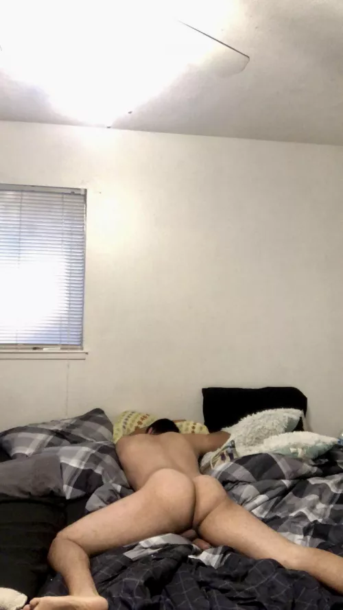 TGIF! Guess I fell asleep with the door open again 😜😈