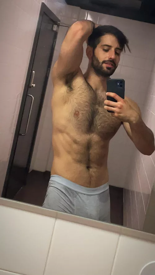 The gym needs to turn on their air con