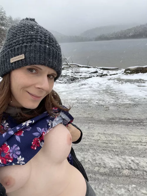 The last of the snow titties for this year (40F)