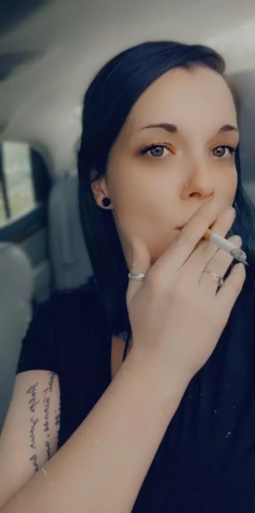 The midnight glances, and the topless dancers, the can of freaks, cars packed with speakers 🤘