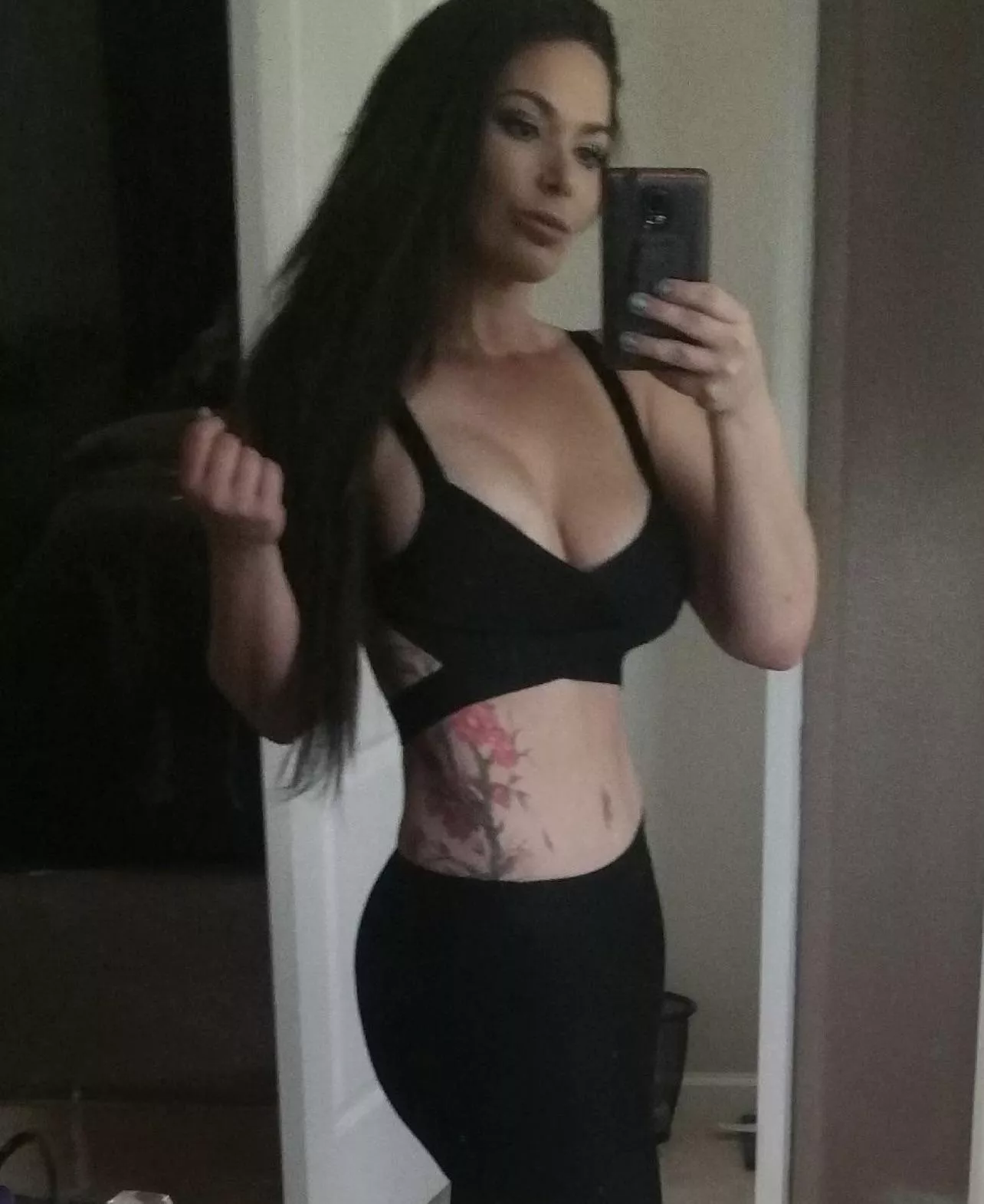 The mommy instinct is kicking in 🤭