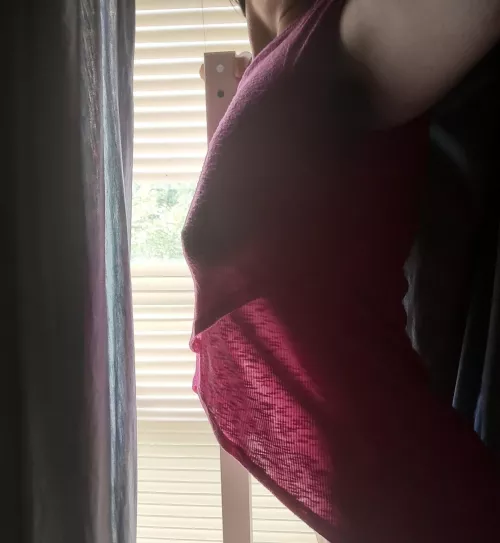 The sun is revealing my secret! 🤫