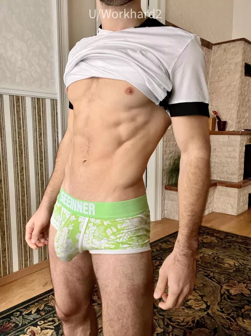 The under gym clothes!