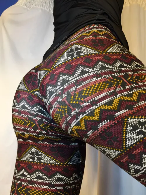 There’s a nice hole in the back 😏