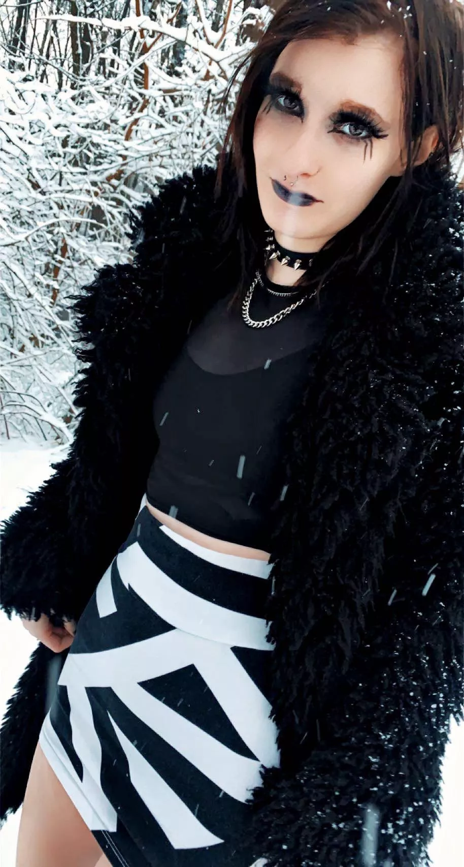 there’s metal in my titties too 😉