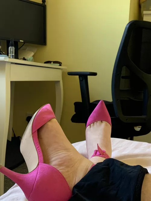 These arenβt my heels π