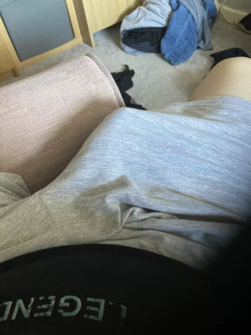 These shorts don’t hide it well ; )